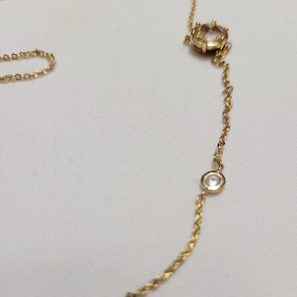 Banana Republic - Picture 4 of 5